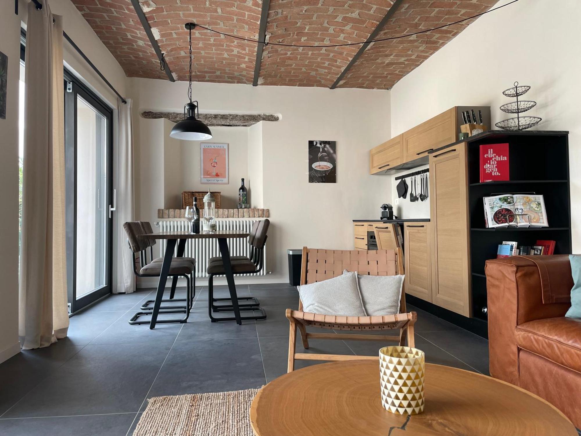 Tenuta Dei Vicini - Luxury Apartments San Marzano Oliveto Εξωτερικό φωτογραφία